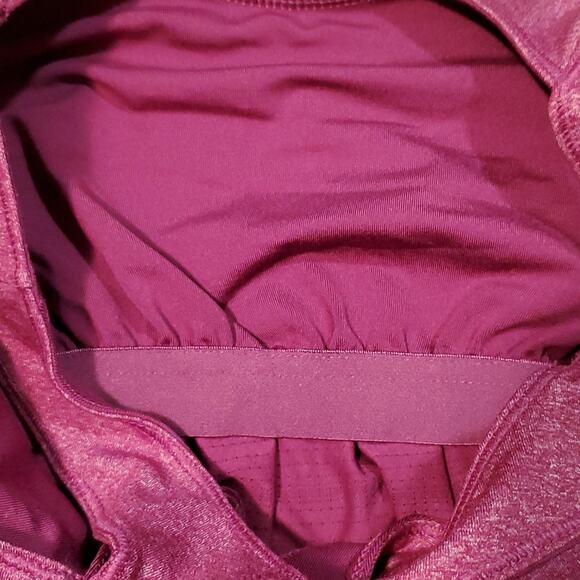 Old Navy  Purple workout top Active Loose Fit Size Small S - Picture 6 of 6